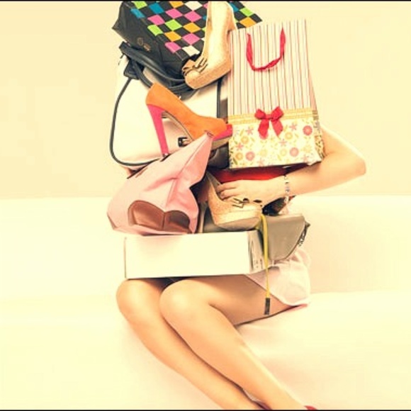 Meet your Posher, Maria - Picture 1 of 1